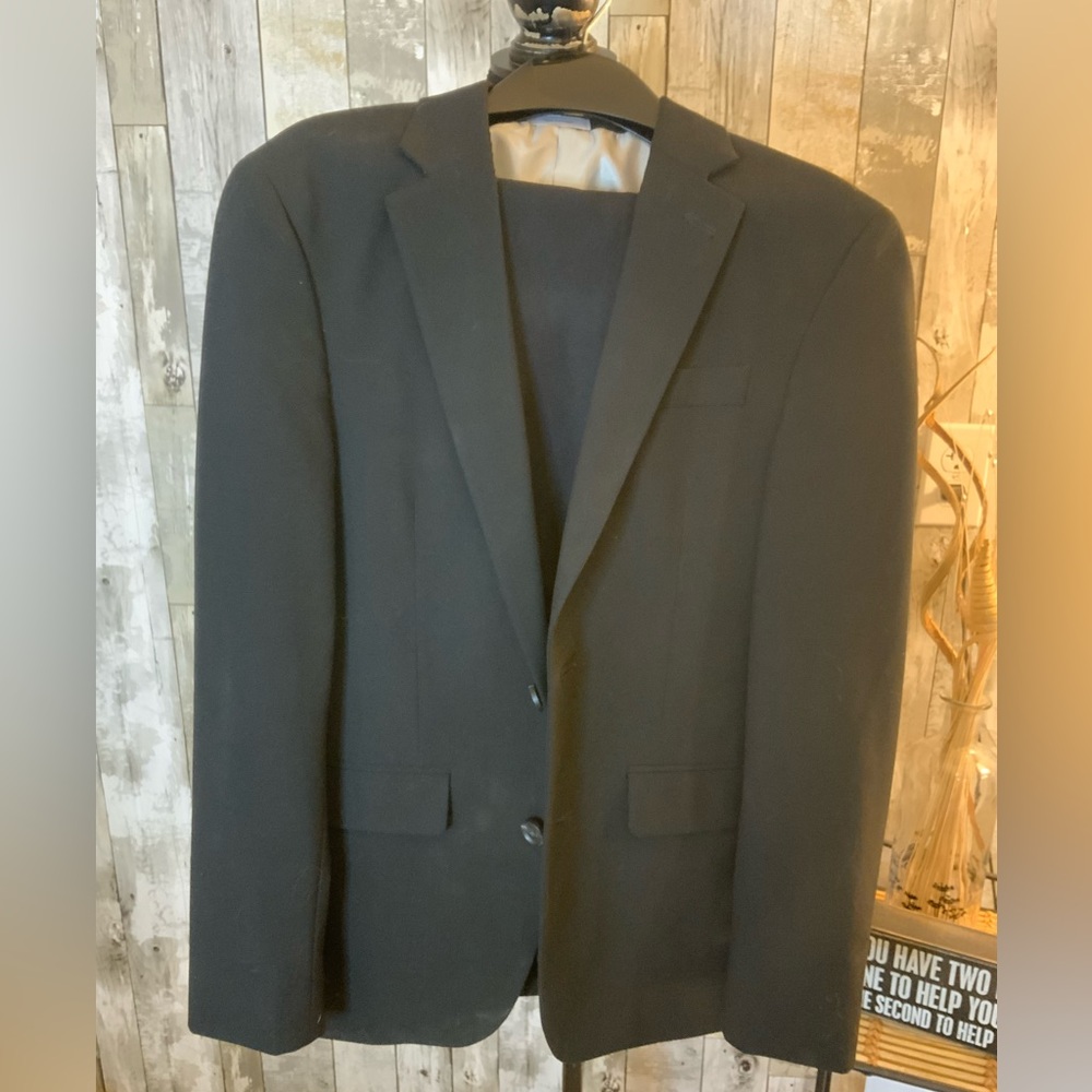 JF Ferrar suit jacket 36S with free black pants size boys 18.